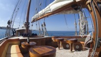 Stereden Ann Esperanz - On Deck Seating